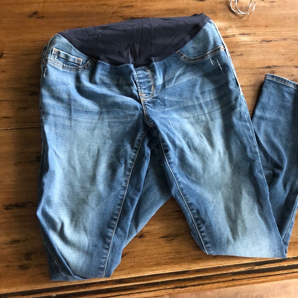 Old Navy Rockstar Maternity Jeans